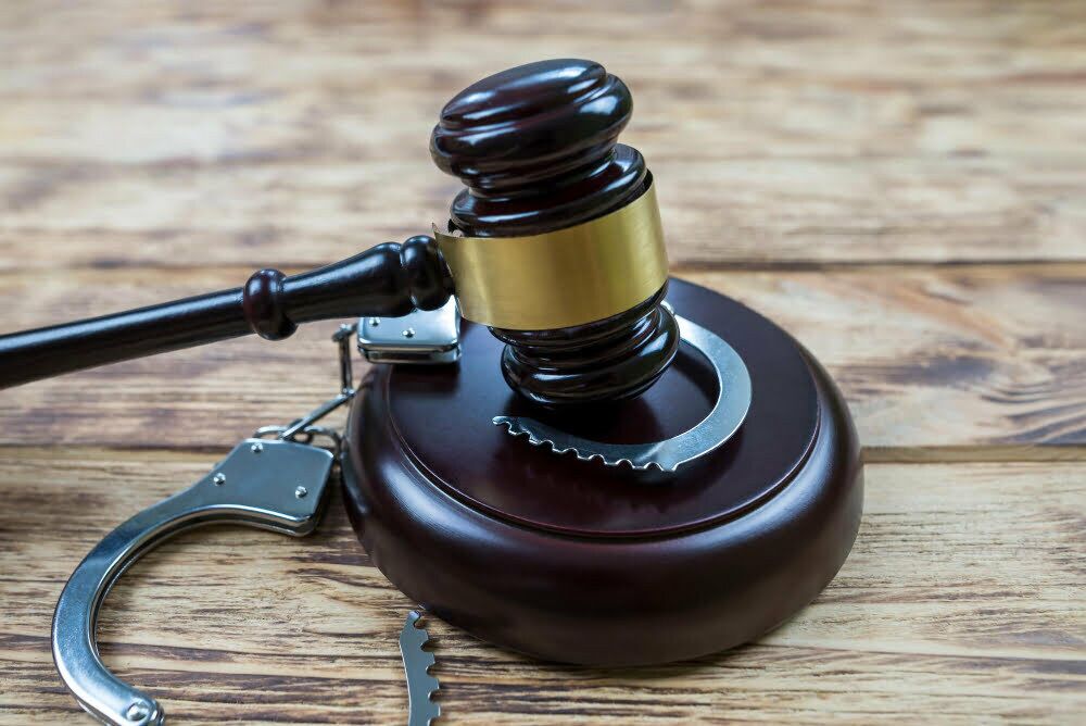 New York, Business, Caesar Bail Bonds