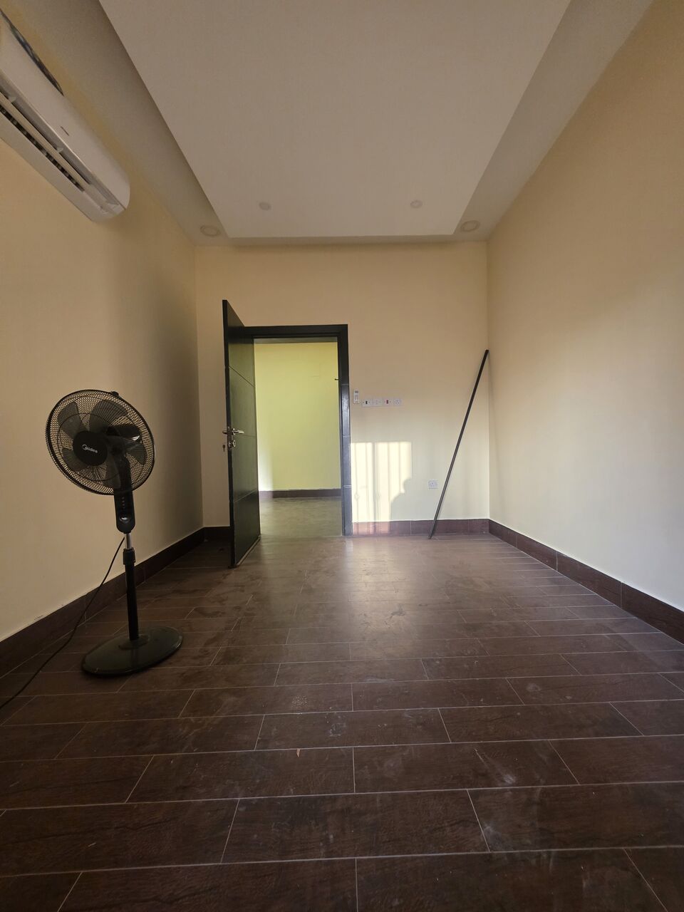 Tubli, Apartments, Flats, Houses & Villas, BHD 220/month,  1 BR,  Big & Spacious Semi Furnished 1 BHK Flat With Ewa & 220/BD In Tubli