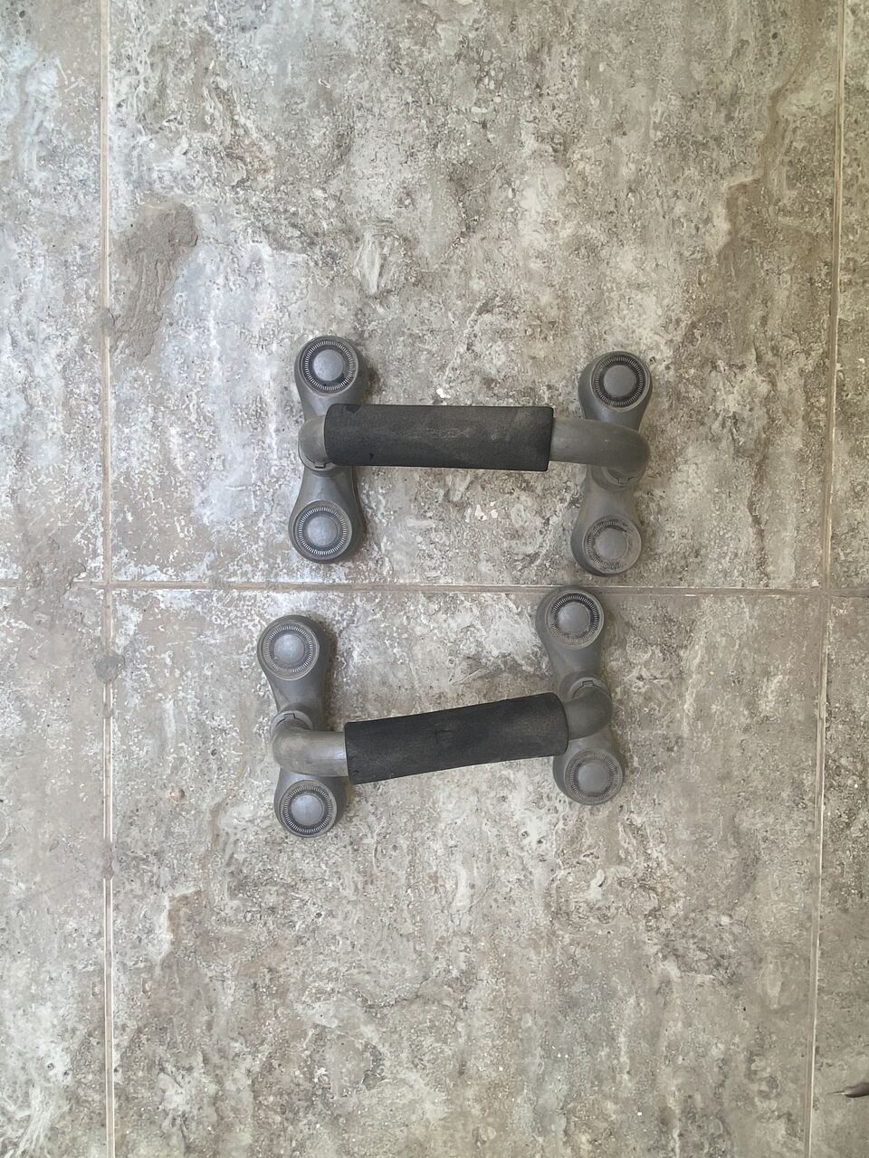 Isa Town, Tools, BHD 70,  Gym Equipment - Barbell / Dumbell Sets For Sale