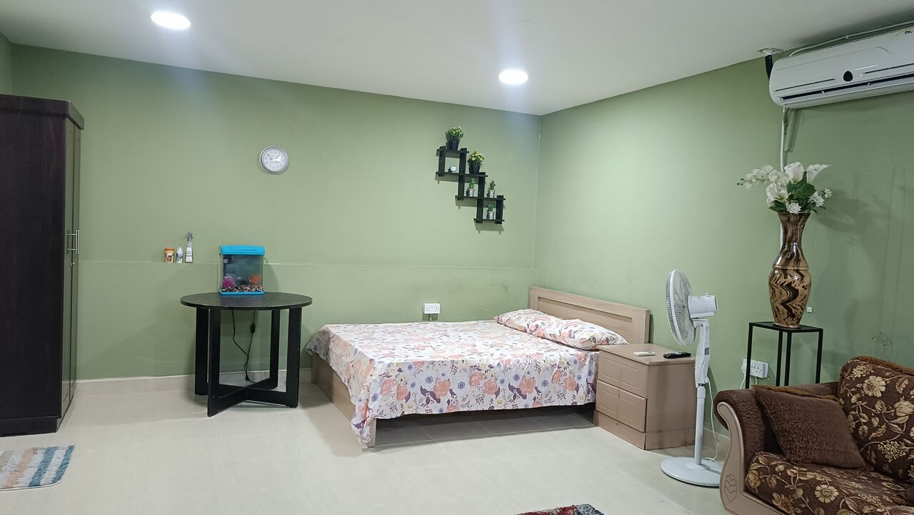 Gudaibiya, Apartments, Flats, Houses & Villas, BHD 180/month,  Furnished,  1 BR,  *****fully Furnished Studio Flat Rent In Gudaibiya All Inclusive *******
