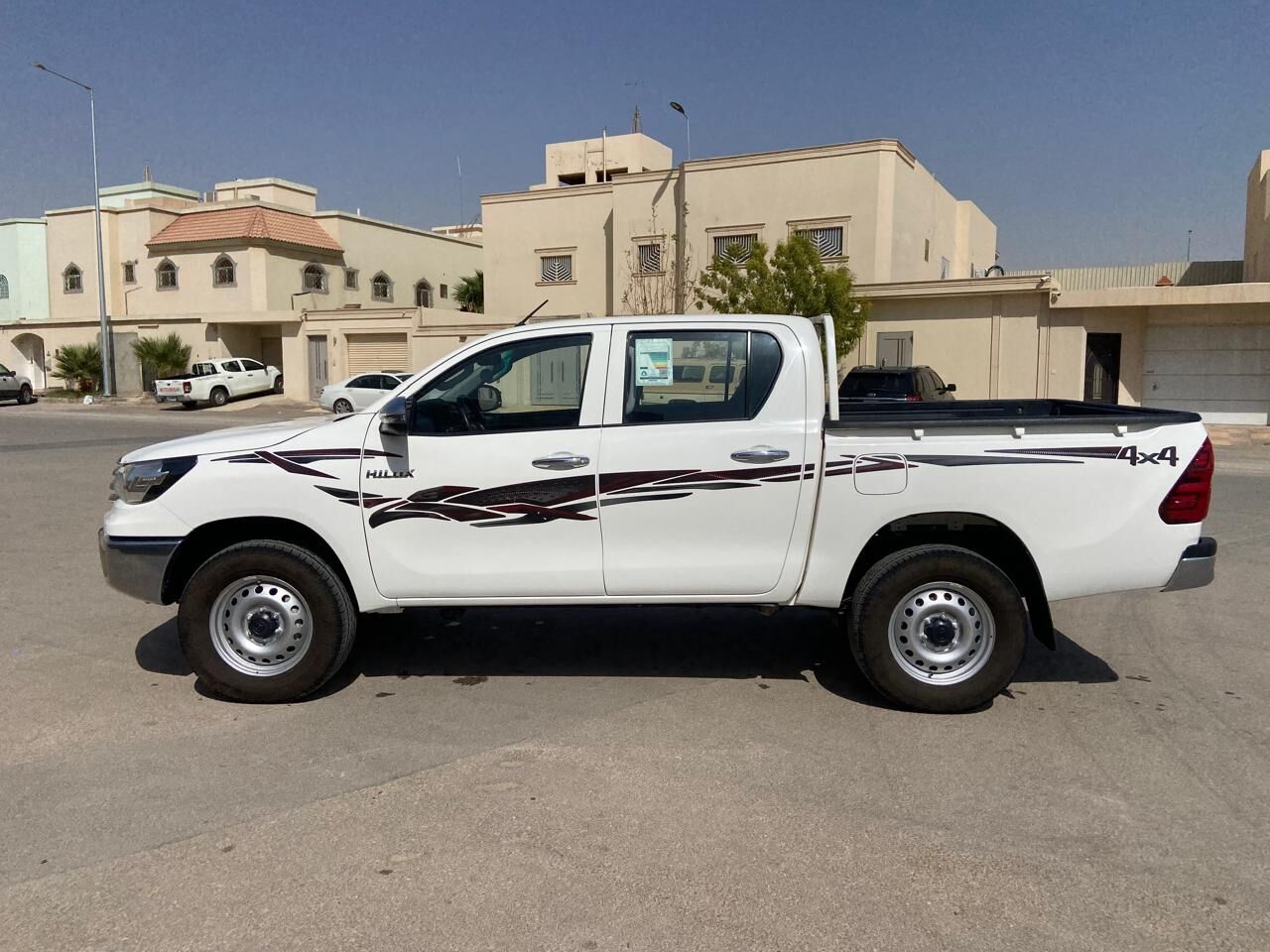 Riyadh, Vehicles, Cars & Trucks , SAR 11,  Toyota Hilux,  2022,  Manual,  29000 KM,  , , ,  Only, For Sale