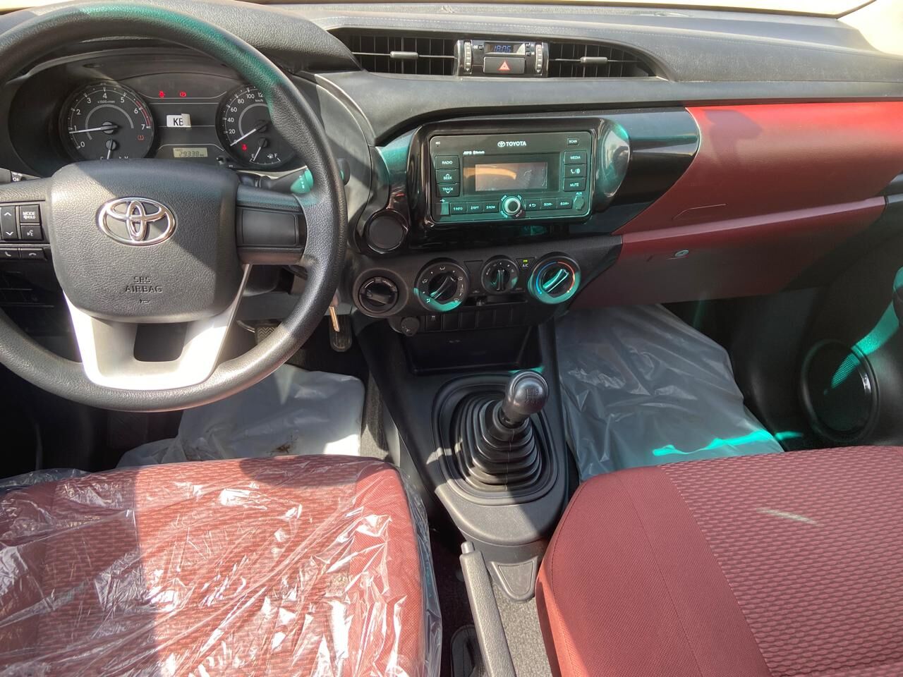 Riyadh, Vehicles, Cars & Trucks , SAR 11,  Toyota Hilux,  2022,  Manual,  29000 KM,  , , ,  Only, For Sale