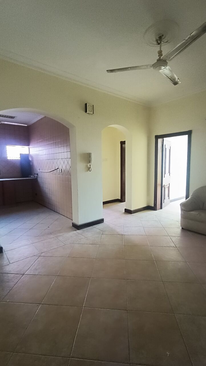 Hoora, Apartments, Flats, Houses & Villas, BHD 200/month,  2 BR,  *****1 Bath Spacius Flat For Rent In Hoora @ All Inclusive*****