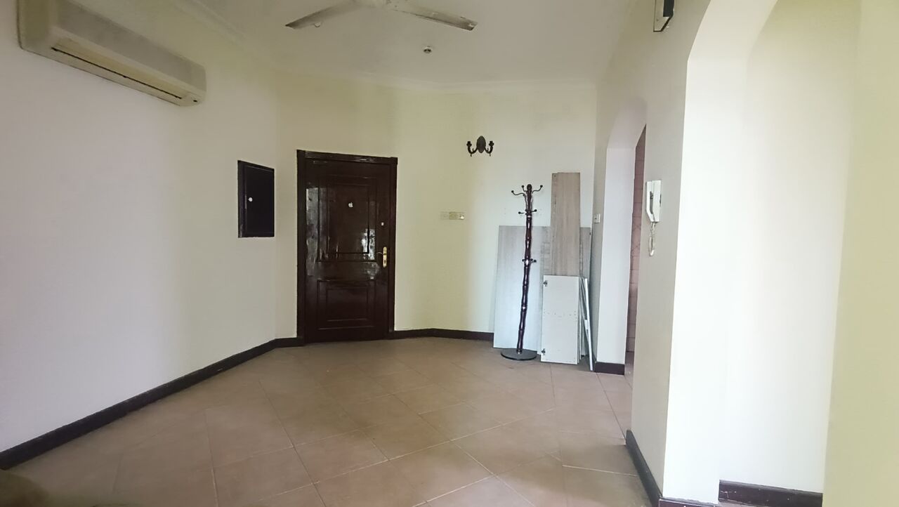 Hoora, Apartments, Flats, Houses & Villas, BHD 200/month,  2 BR,  *****1 Bath Spacius Flat For Rent In Hoora @ All Inclusive*****