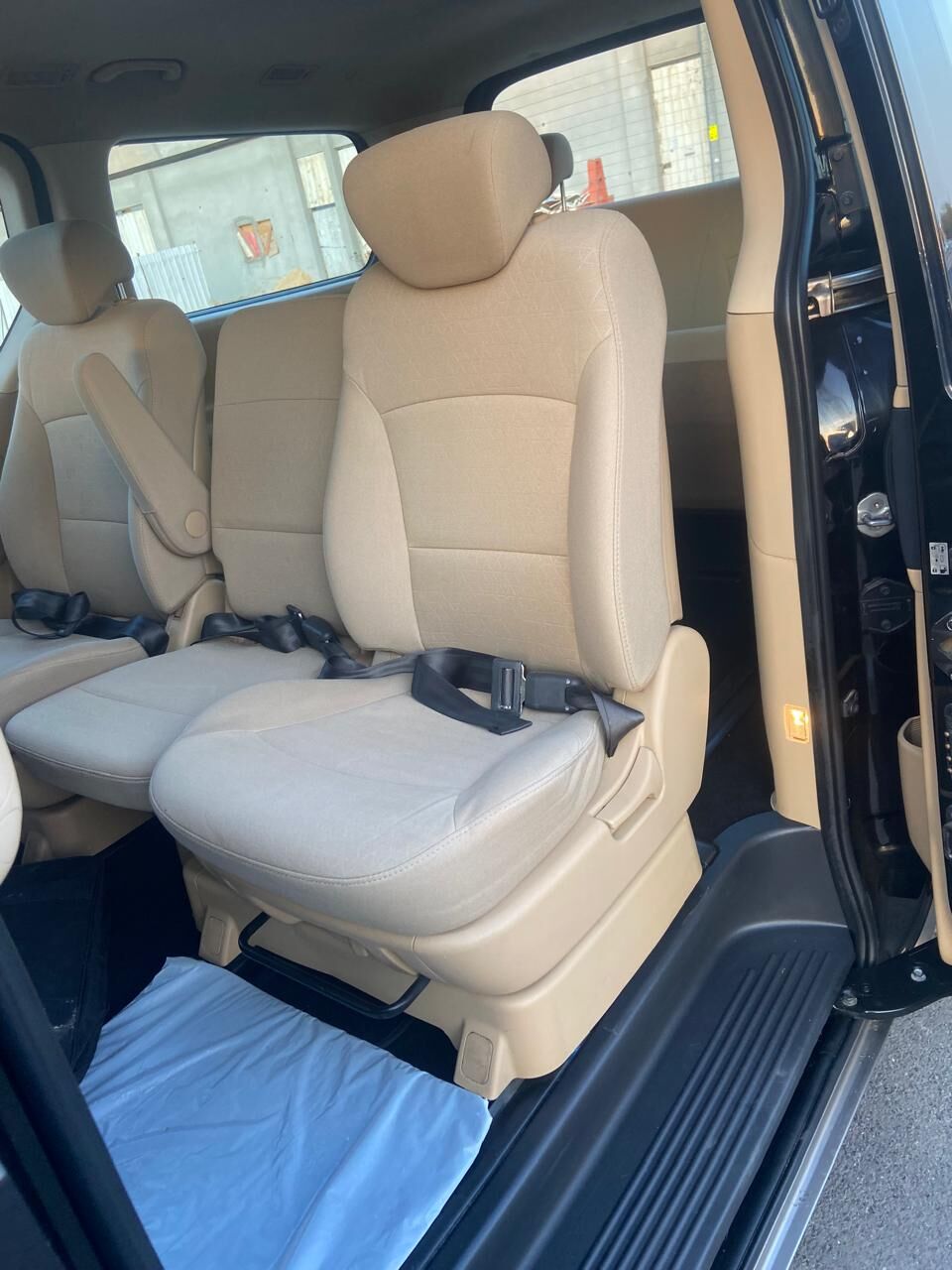 Riyadh, Vehicles, Cars & Trucks , SAR 11,  Hyundai H1,  2020,  Automatic,  136000 KM,  , , , , Neat And Clean ,For  Sale
