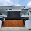 THB 220000,  132 Sq. Feet,  For Rent: Home Office, Luxury, 3 Floors, 600 Sq M., Sukhumvit 71, Pridi Banomyong 26,