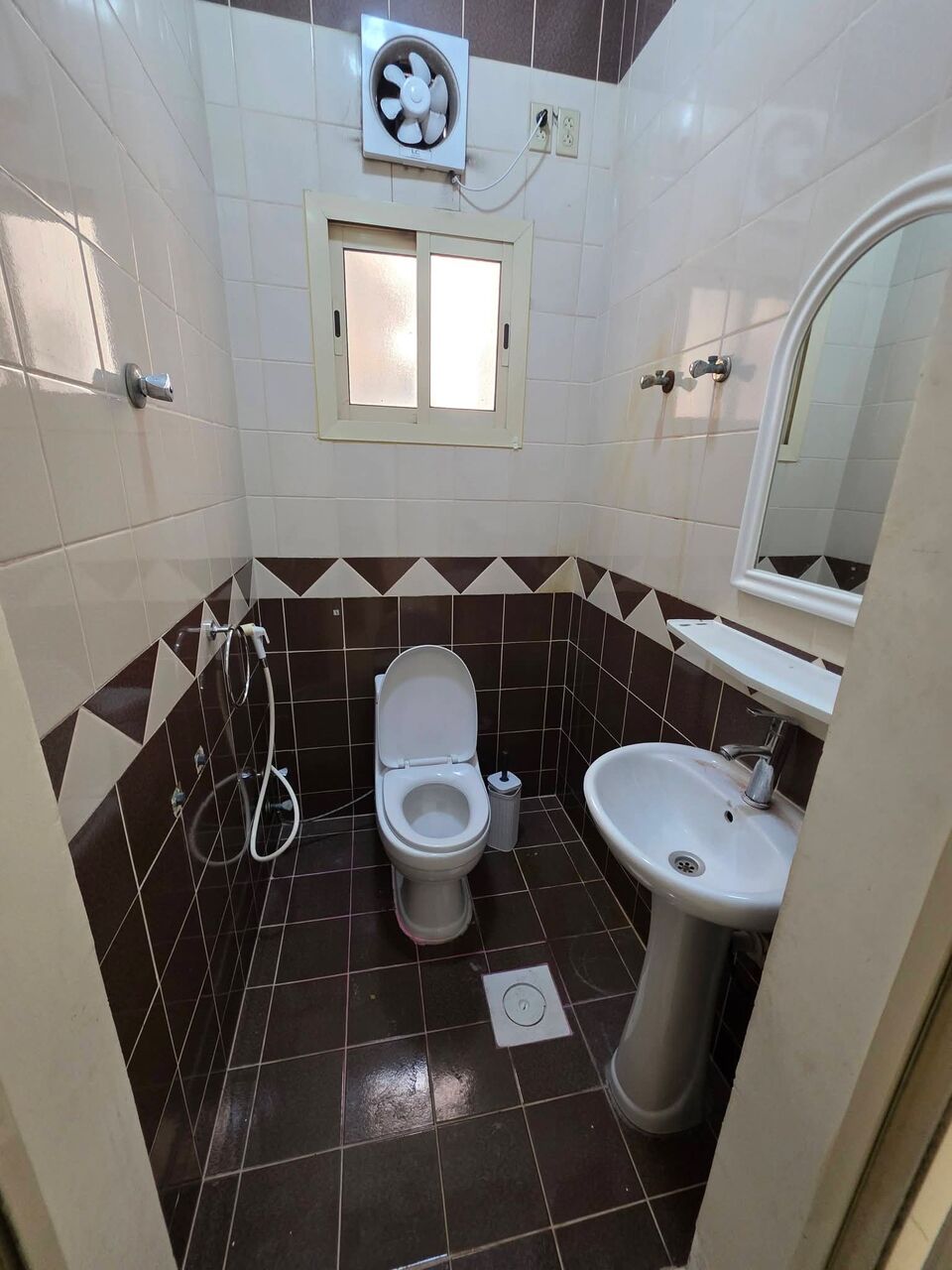 Khobar, Apartments, Flats, Houses & Villas, 2 BR,  2 BR Family Apartment For Rent In Al Khobar 16,500 SAR/Year