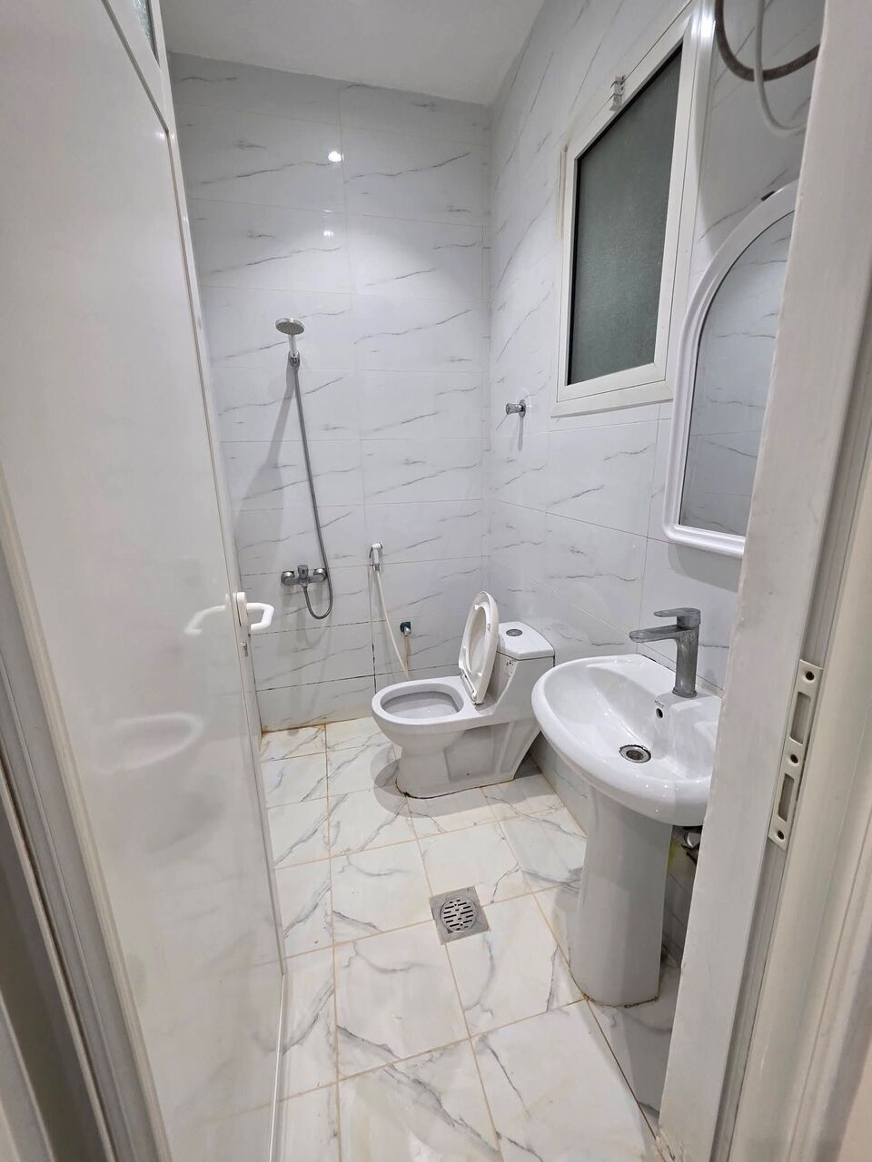 Thuqbah, Apartments, Flats, Houses & Villas, 2 BR,  2 BR Bachelor Apartment For Rent In Al Khobar 21,000 SAR/Year