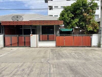 Bangkok, Real Estate For Sale, THB 2,  3 BR,  45 Sq. Feet,  Newly Renovated Semi-detached House At Amata Phan Thong Chonyuri. Panrada Village, Nong