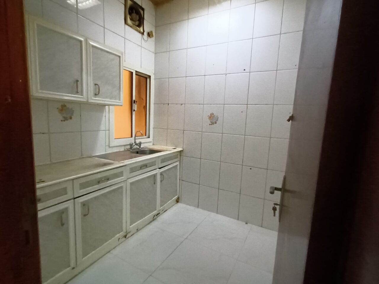 Hoora, Apartments, Flats, Houses & Villas, 170 BD / 1BHK / Unlimited Ewa / Big Flat / Family And Couples