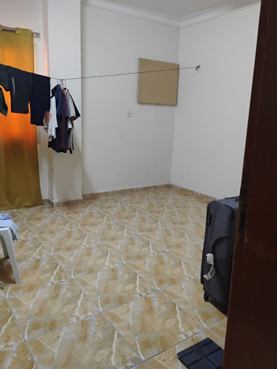 Dammam, Rooms for Rent, SAR 700/month,  One Room And Sharing Wash Room, Kitchen And Hall In 2 BHK Flat.