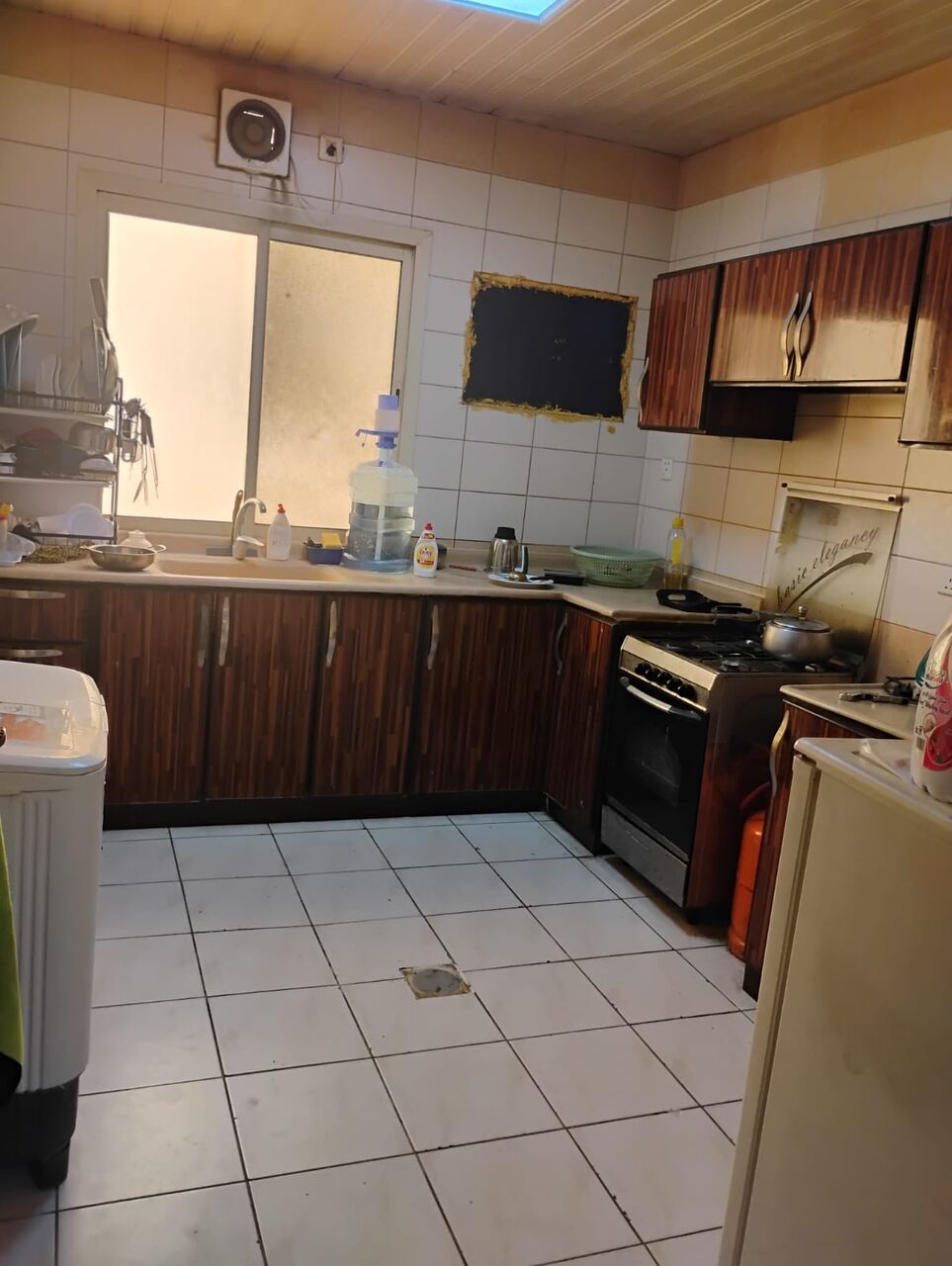 Dammam, Rooms for Rent, SAR 700/month,  One Room And Sharing Wash Room, Kitchen And Hall In 2 BHK Flat.