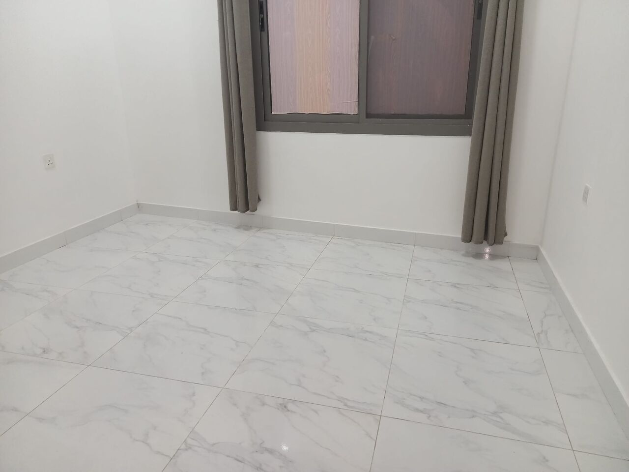 Manama, Apartments, Flats, Houses & Villas, BHD 140/month,  Studio,  # STUDIO FLAT FOR RENT CLOSED KITCHEN, A/C, UNLIMITED EWA -140/BD #