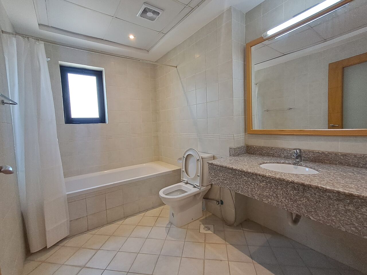 Kabul, Housing Exchanges, AFN 500/year,  2 BR,  130 Sq. Meter,  Gorgeous Fully Furnished 2 Bhk Flat At Umlhassam Just For 500 BD