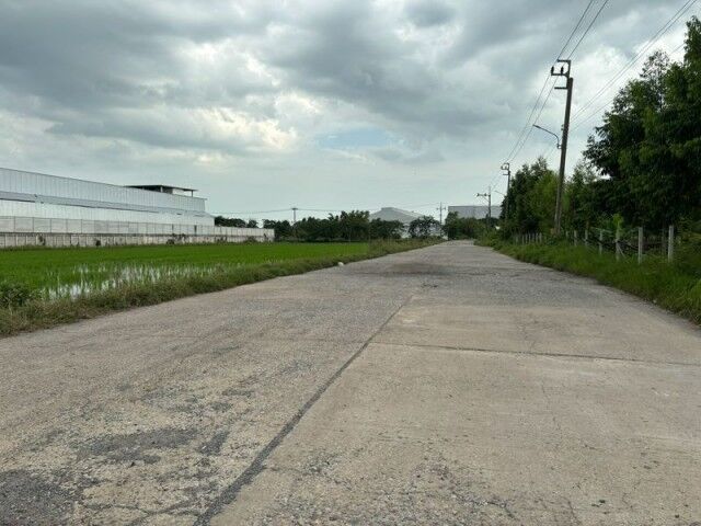 Bangkok, Real Estate For Sale, THB 2600000,  6 BR,  810 Sq. Feet,  Land For Sale In Nong Chok, Size 2-0-10 Rai, In The Holiday Kaset Village Area,