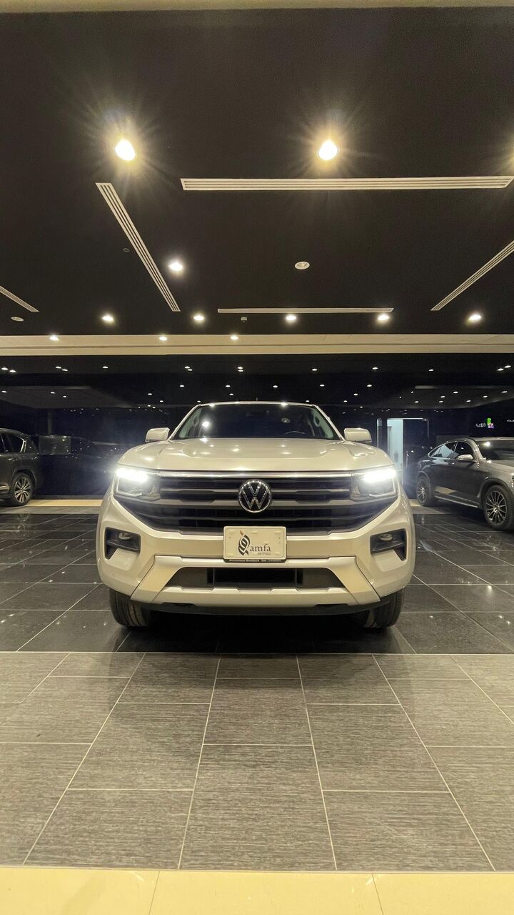 Sanabis, Vehicles, Cars & Trucks , BHD 13500,  Volkswagen 1 Litre,  2023,  Automatic,  48000 KM,  Volkswagen Amarock Model