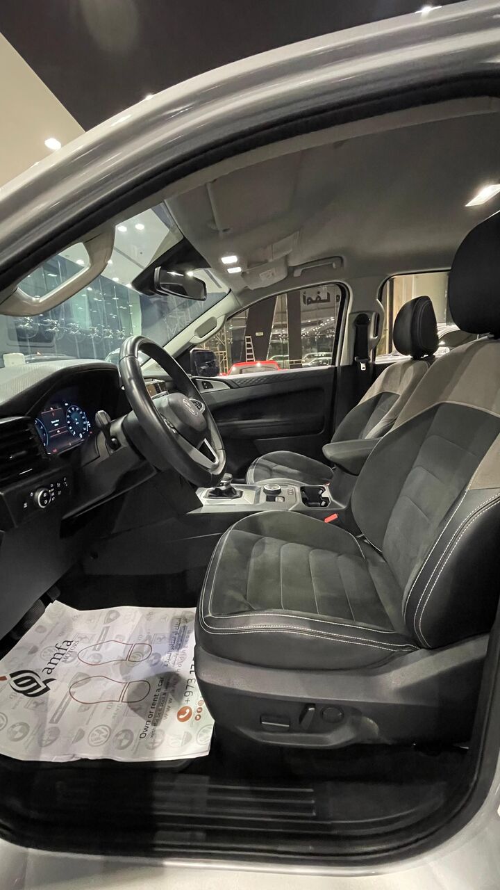 Sanabis, Vehicles, Cars & Trucks , BHD 13500,  Volkswagen 1 Litre,  2023,  Automatic,  48000 KM,  Volkswagen Amarock Model