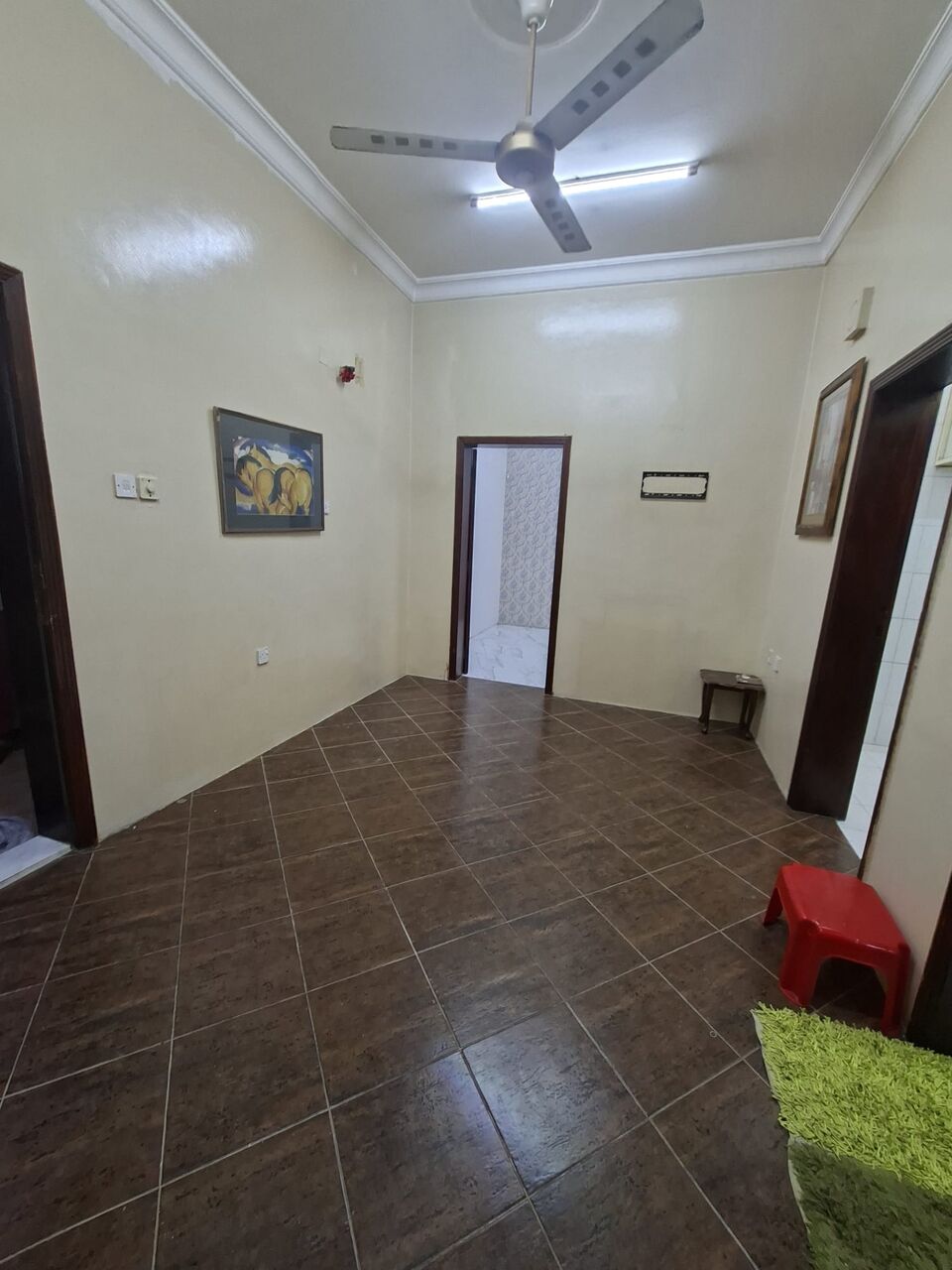 Adliya, Apartments, Flats, Houses & Villas, BHD 240/year,  2 BR,  Apartment For Rent In Adliya 2bhk Semi Furnished With Electricity