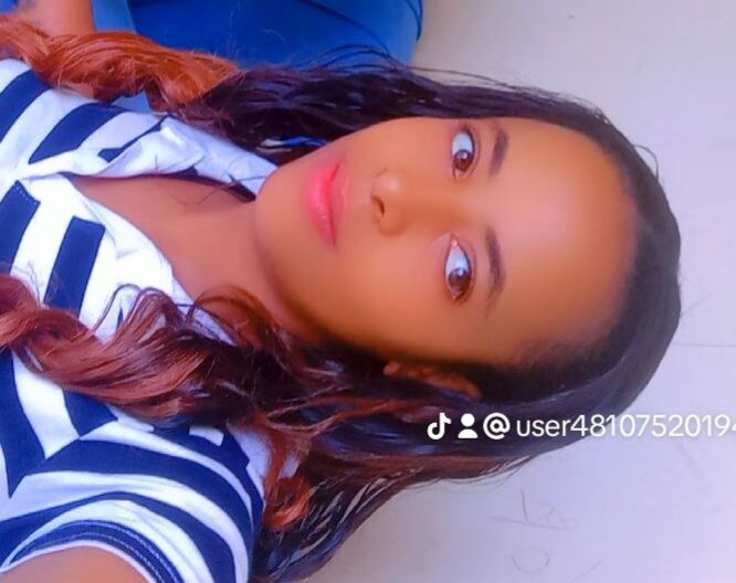 Dubai, Job Seekers, Hard Working Age 21 Year Old  Female Looking  For Housemaid /nanny Job