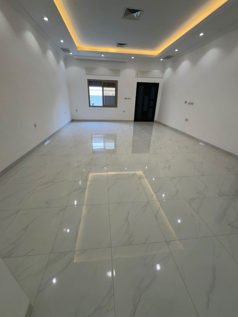 Bayan, Apartments, Flats, Houses & Villas, KWD 1250/month,  3 BR,  Ground Floor Apartment For Rent In Bayan With A Large Yard And 3 Master Bedrooms.