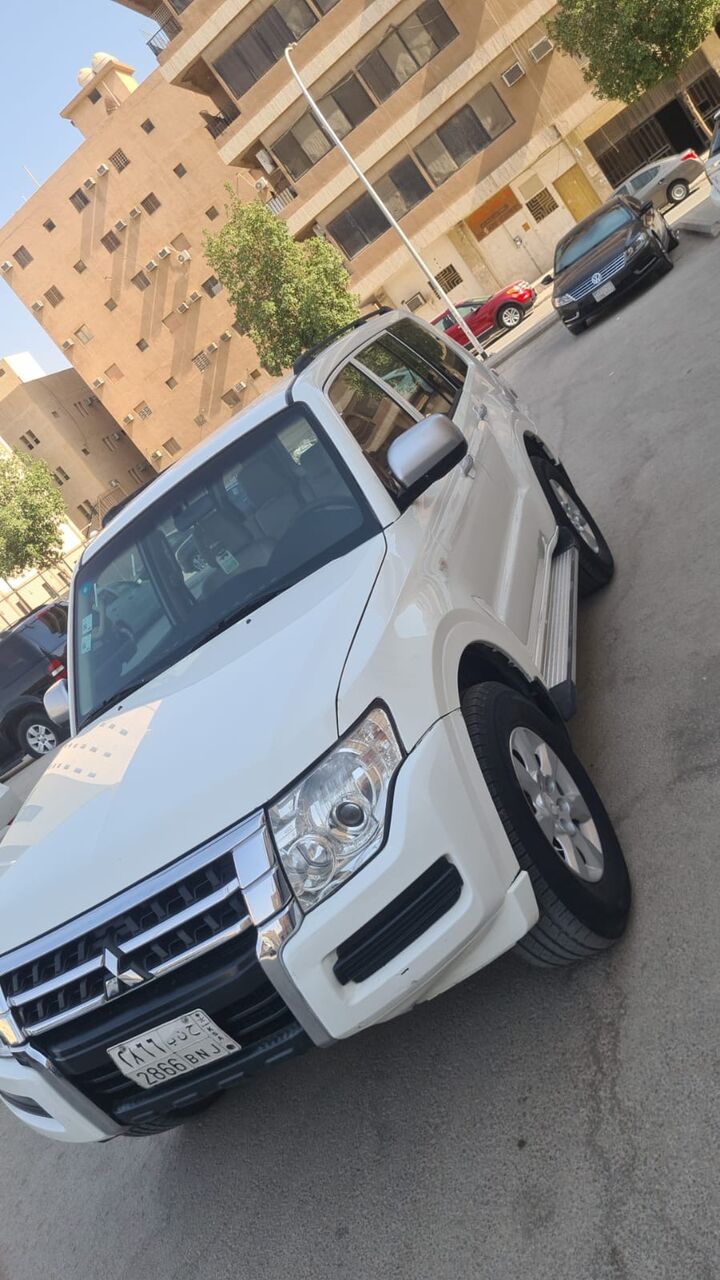 Riyadh, Vehicles, Cars & Trucks , SAR 31000,  Mitsubishi Pajero,  2016,  Automatic,  226000 KM,  Car For Sale