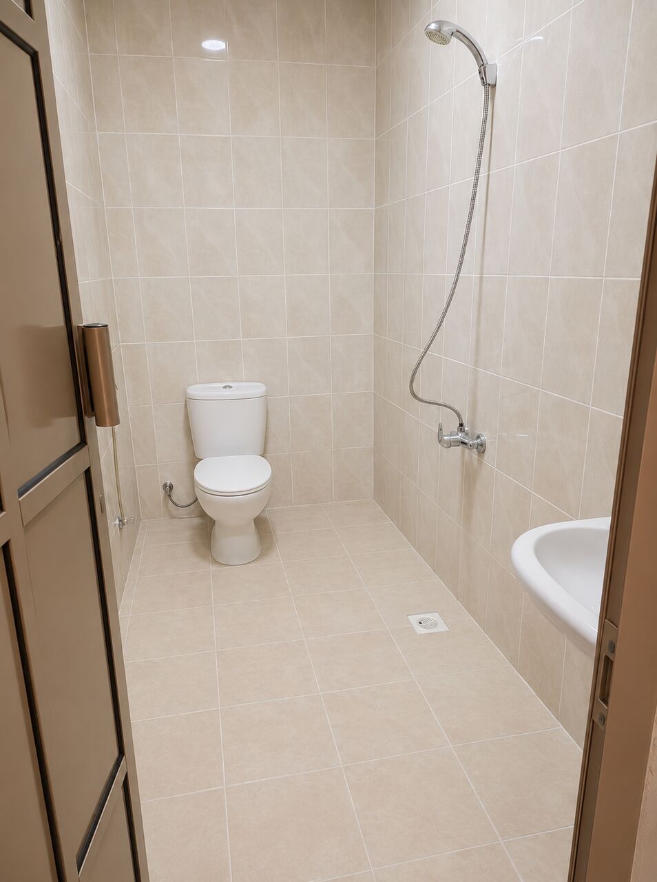 Jidhafs, Apartments, Flats, Houses & Villas, BHD 80000/month,  180 Sq. Meter,  For Sale &ndash; House In Old Jidhafs Housing.