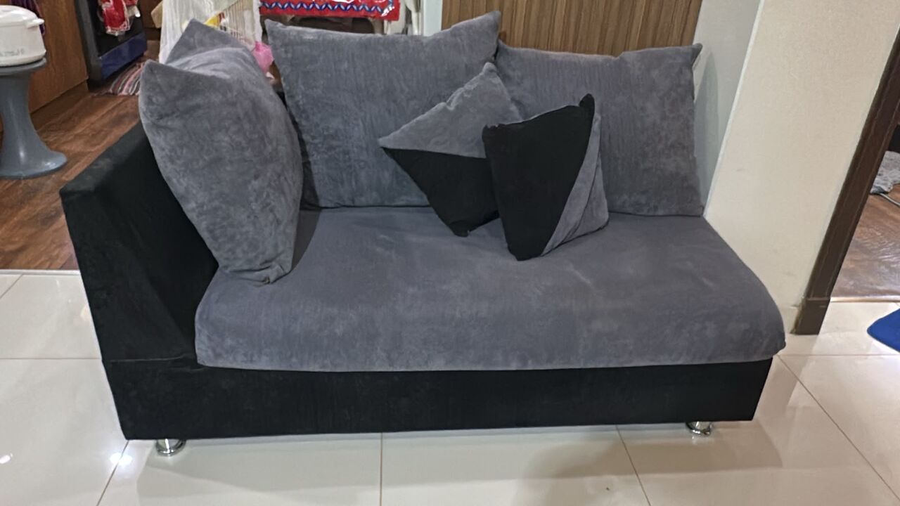 Ghirnatah, Furniture, SAR 600,  11 Seater Sofa -- Can Be Used As L-Shape Or Straight Or In Separate Pieces
