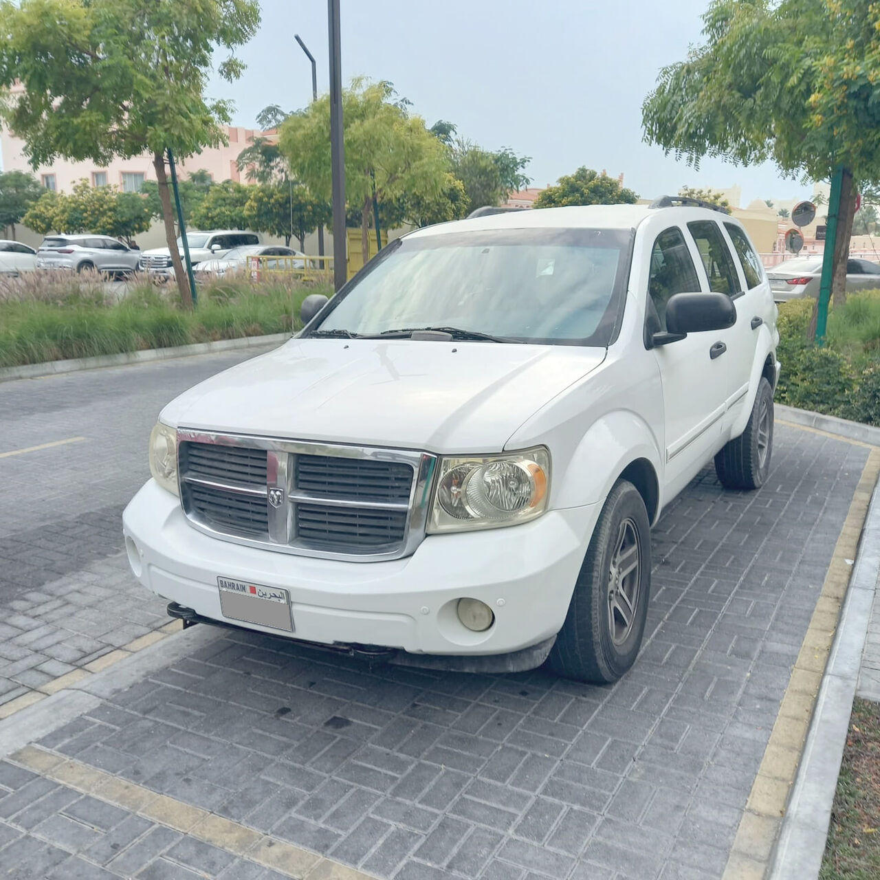Hamad Town, Vehicles, Cars & Trucks , BHD 1200,  Dodge Durango,  2009,  Automatic,  189000 KM,   SLT  4x4 For Sale