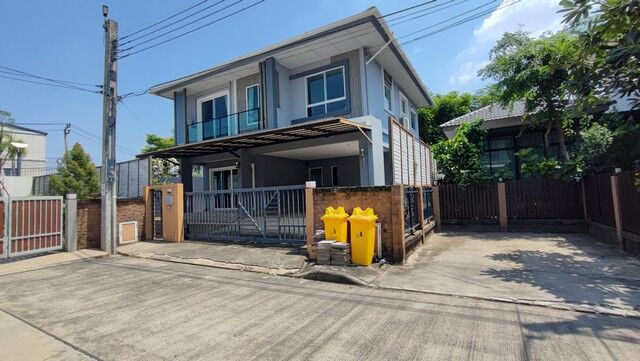 Bangkok, Real Estate For Sale, THB 9900000,  3 BR,  62 Sq. Feet,  Youtube Review The Plant Pattanakarn 38 The Plant Pattanakarn 38, Corner House,