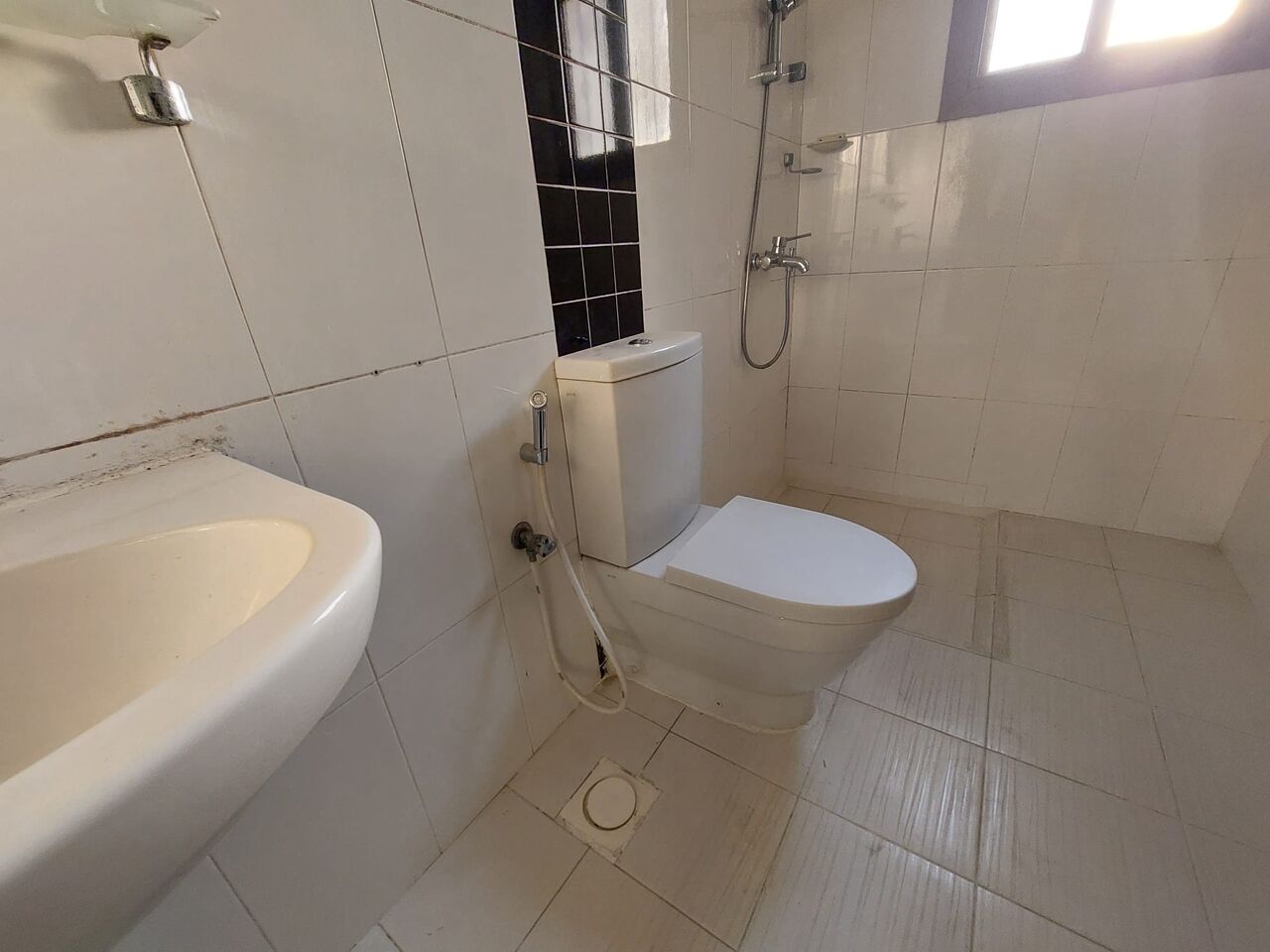 Tubli, Apartments, Flats, Houses & Villas, BHD 210/month,  1 BR,  SEMI FURNISHED ONE BEDROOM FLAT FOR RENT IN TUBLI