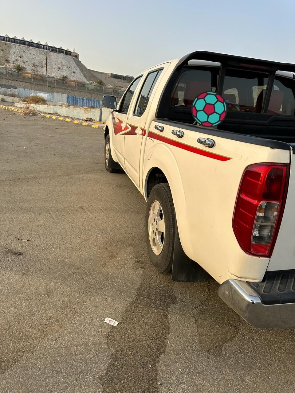 Jeddah, Vehicles, Cars & Trucks , SAR 32000,  Nissan Navara,  2013,  Automatic,  230000 KM,