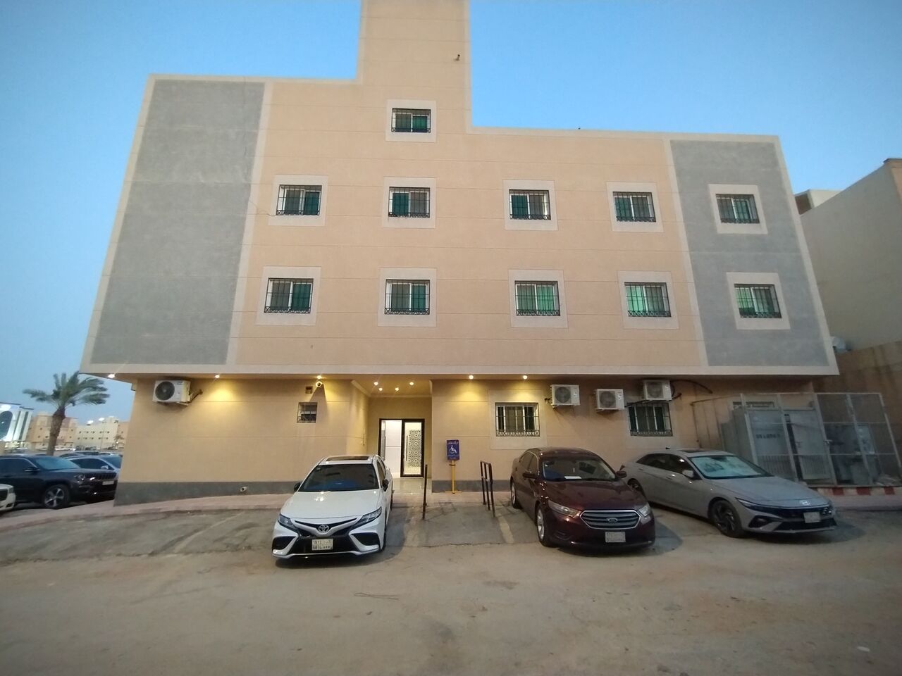 Riyadh, Apartments, Flats, Houses & Villas, SAR 500/month,  3 BR,  Single Bed Space Available For Rent Location: Al-Monansiyah District, Riyadh Rent: 500 SAR
