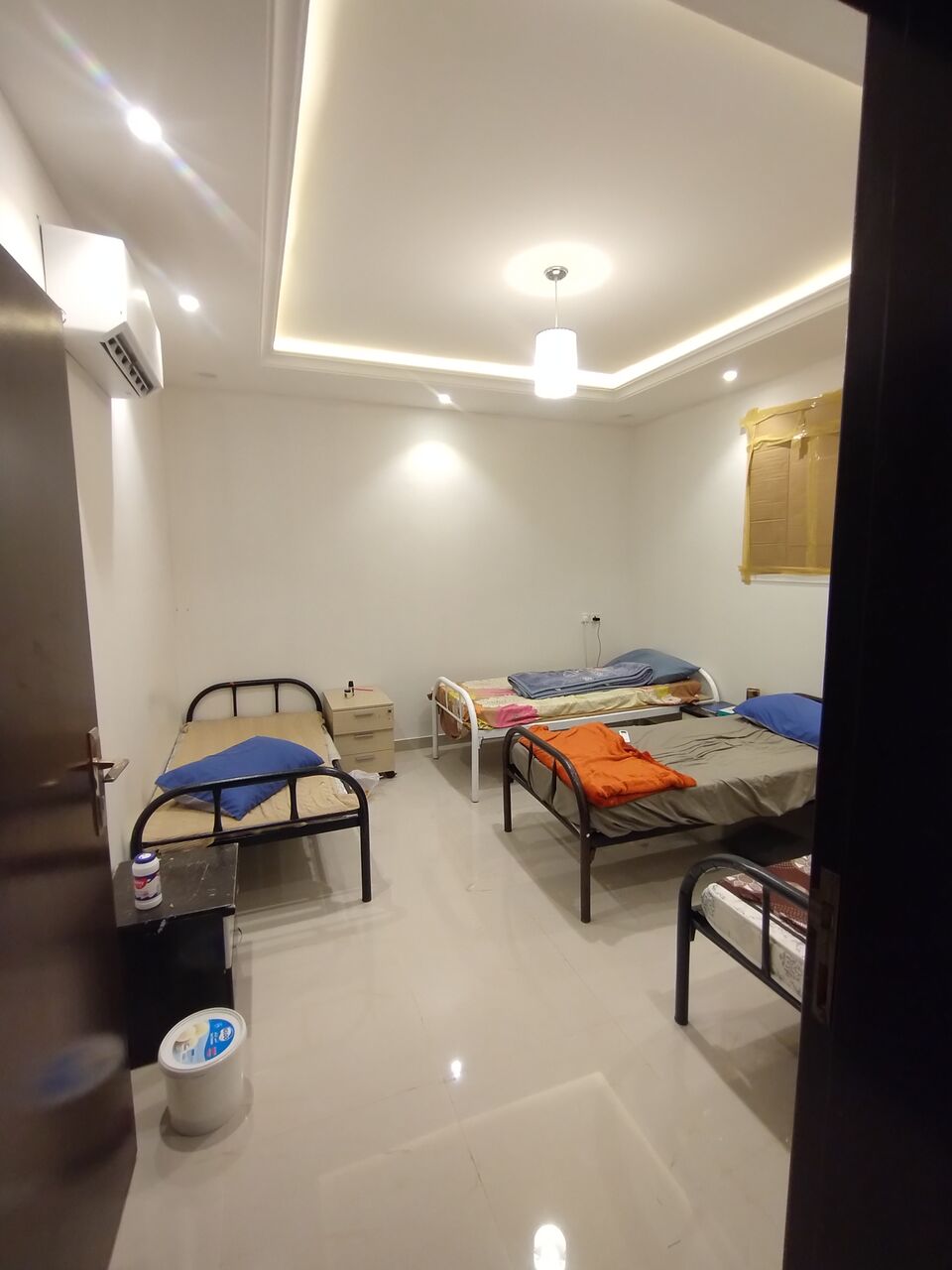 Riyadh, Apartments, Flats, Houses & Villas, SAR 500/month,  3 BR,  Single Bed Space Available For Rent Location: Al-Monansiyah District, Riyadh Rent: 500 SAR