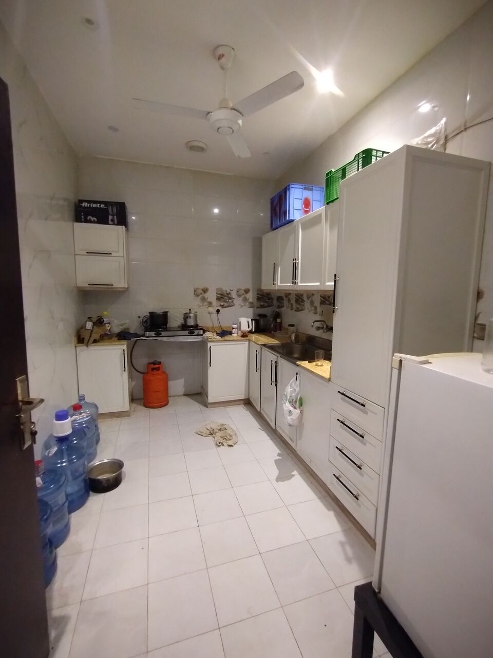 Riyadh, Apartments, Flats, Houses & Villas, SAR 500/month,  3 BR,  Single Bed Space Available For Rent Location: Al-Monansiyah District, Riyadh Rent: 500 SAR