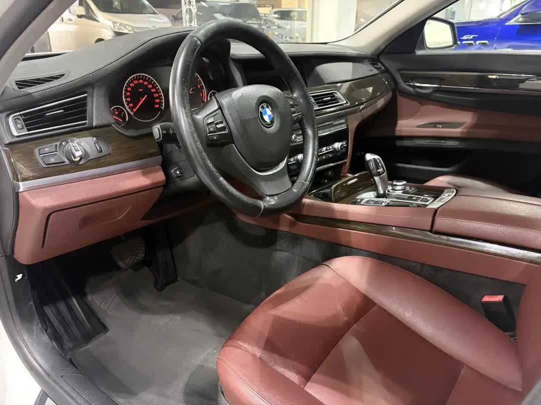 Amwaj Islands, Vehicles, Cars & Trucks , BHD 2995,  BMW 740Li,  2011,  Automatic,  157 KM,     V6 Twin Turbo 315 HP