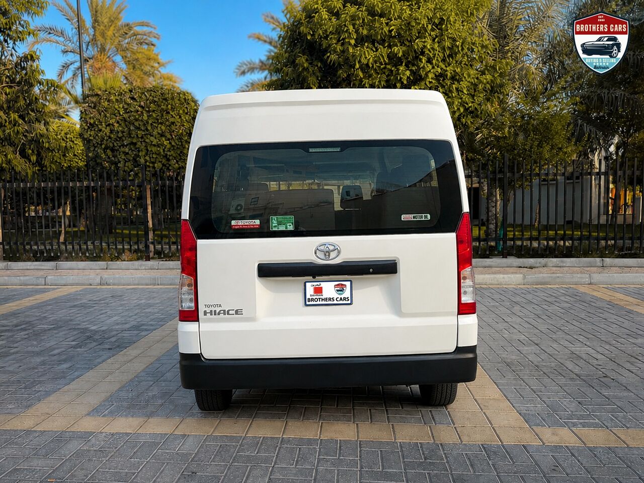 Manama, Vehicles, Cars & Trucks , BHD 10500,  TOYOTA HIACE,  2023,  Automatic,  81000 KM,   PASSENGER  MODEL FOR SALE