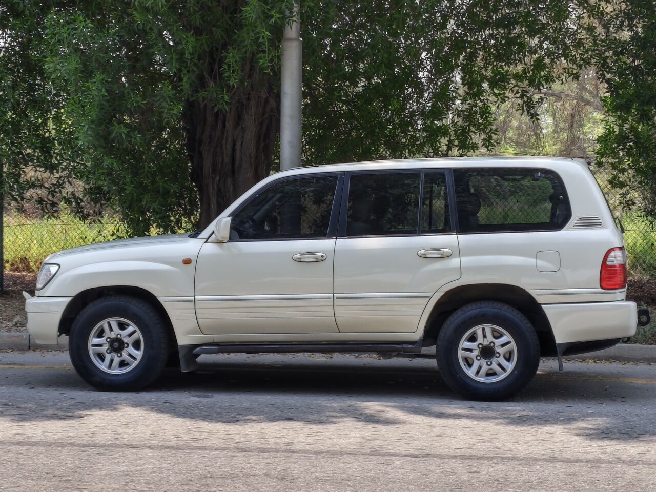 Jubail, Vehicles, Cars & Trucks , SAR 30000,  Lexus LX,  1999,  Automatic,  361000 KM,