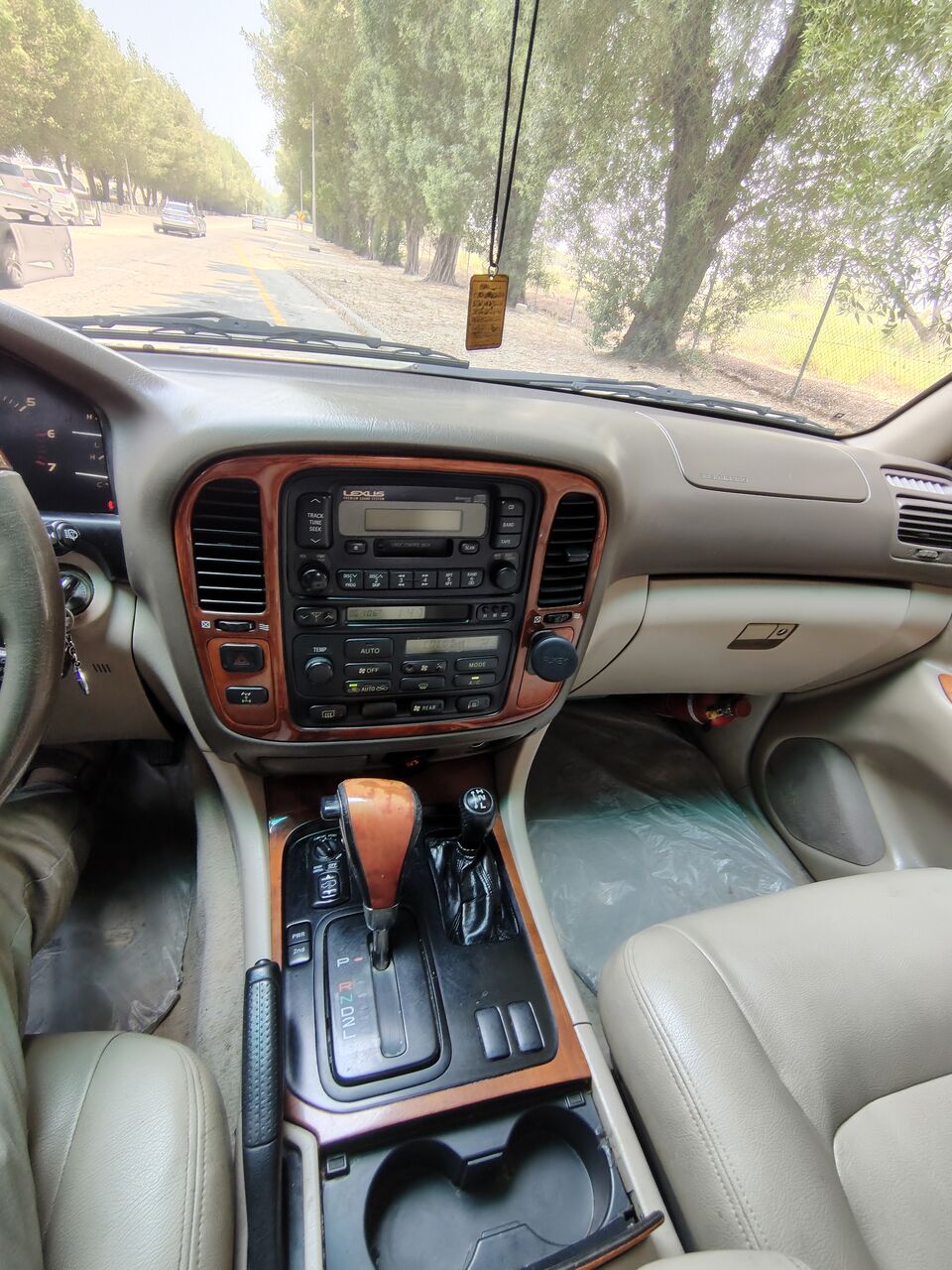 Jubail, Vehicles, Cars & Trucks , SAR 30000,  Lexus LX,  1999,  Automatic,  361000 KM,