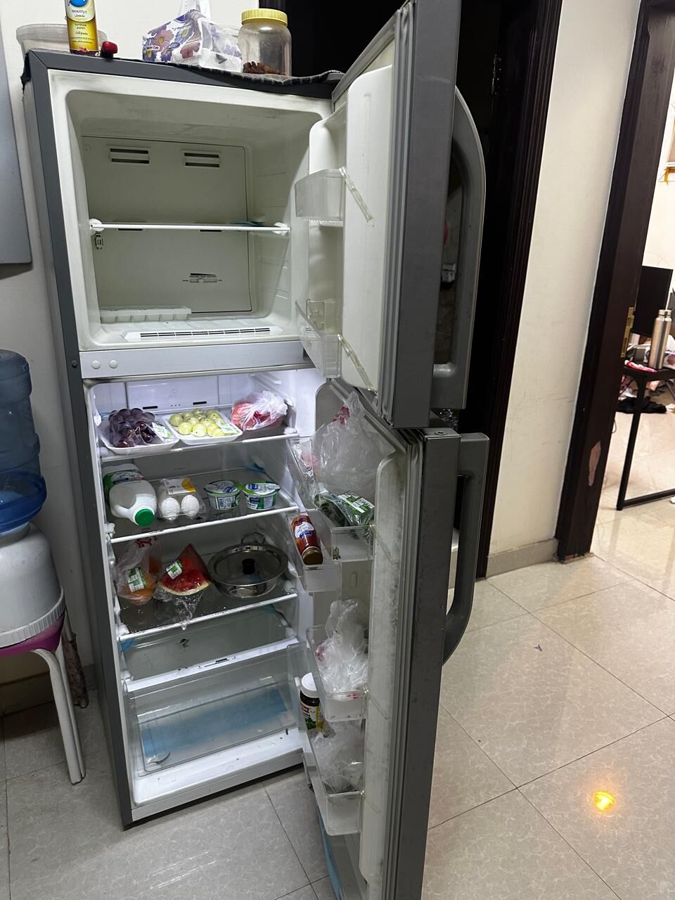 Al Malaz, Household Items, SAR 2150,  AC, Refrigerator, Cot, Mattress, Gas Cylinder, Stove, Almirah, Table And Utentsials