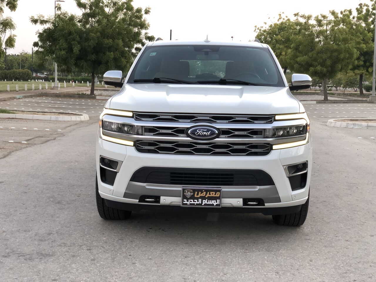 Jubail, Vehicles, Cars & Trucks , SAR 248000,  2024 Expedition Platinum (Full Option), 15,000 Km, GCC Spec, Warranty Valid Until 2030.,  2024,  –تحديد–,  15000 KM,  Jubail Down Town Carshowroom Area