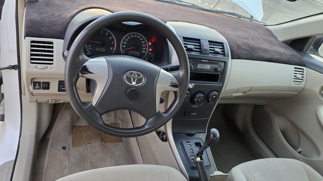 Riyadh, Vehicles, Cars & Trucks , SAR 24000,  Toyota Corolla XLi,  2013,  Automatic,  526347 KM,     For Sale