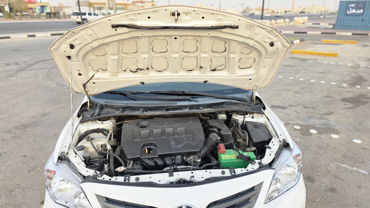 Riyadh, Vehicles, Cars & Trucks , SAR 24000,  Toyota Corolla XLi,  2013,  Automatic,  526347 KM,     For Sale