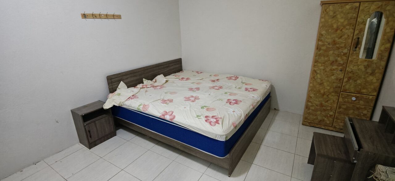 Jubail, Air Conditioners, Sell Family Room Items