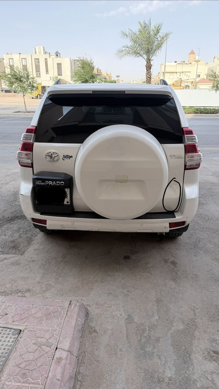 Riyadh, Vehicles, Cars & Trucks , SAR 95000,  Toyota Prado,  2015,  Automatic,  222 KM,  Prado  Mileage 222xxx KM Serious Buyer