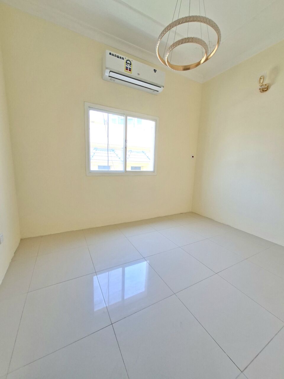Mahooz, Apartments, Flats, Houses & Villas, BHD 270/month,  2 BR,  Semi Furnished Family 2 BHK With Ewa In Mahooz,Parking,Neat & Clean Flat @ 35547951