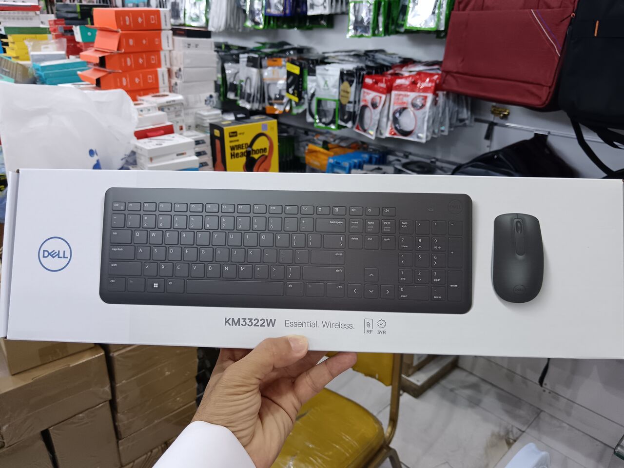 Riyadh, Computers, SAR 110,  Original Dell KM3322W Wireless Keyboard & Mouse Combo