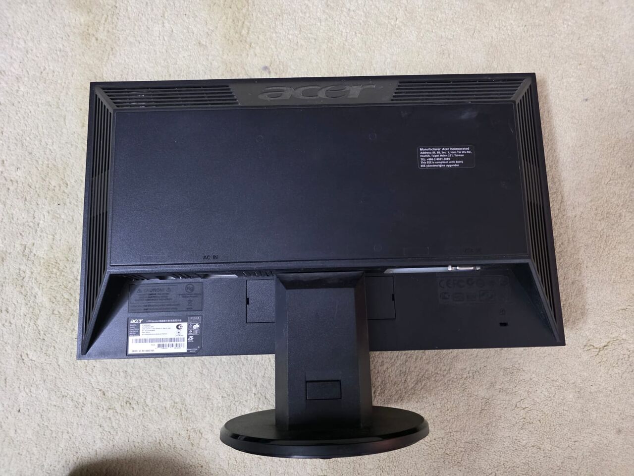 Riffa, Computers, BHD 12,  Dell + Acer Cheap Monitors For Sale