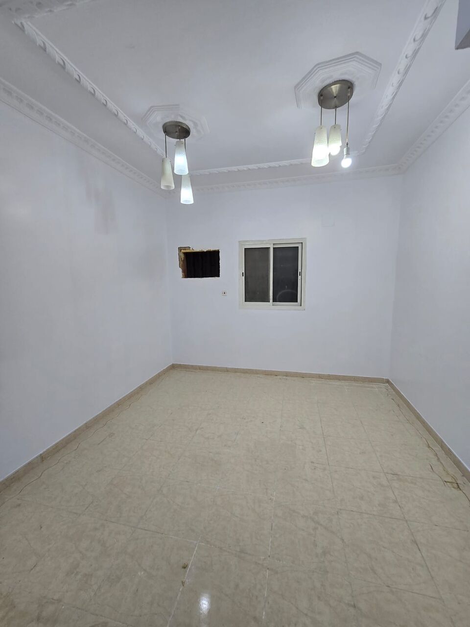 Al Rawdah, Apartments, Flats, Houses & Villas, SAR 27000/year,  3 BR,  Family Apartment First Floor With 3 Beadrooms 2bath Kitchen And Hall