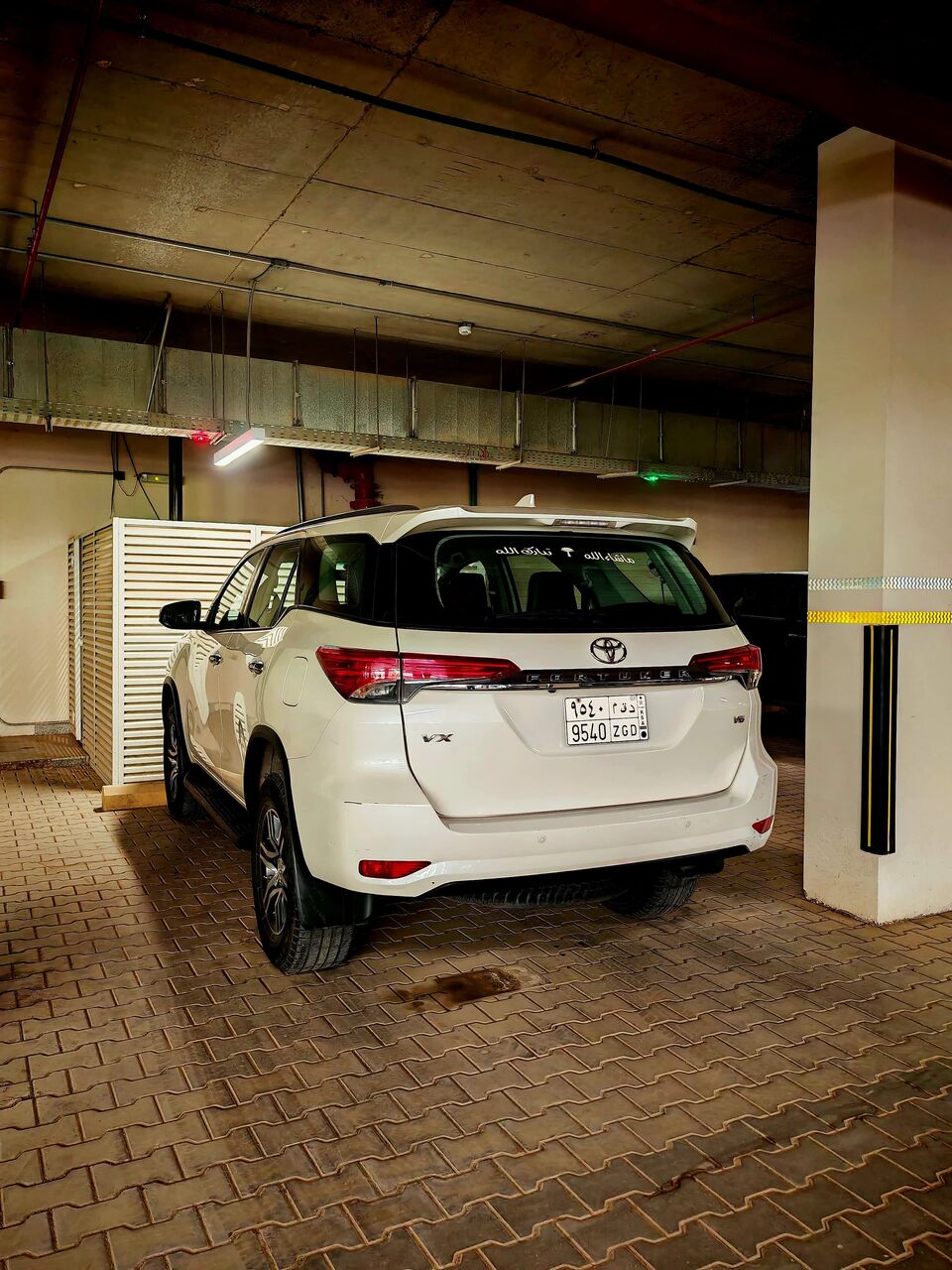 Riyadh, Vehicles, Cars & Trucks , SAR 95000,  Toyota Fortuner 2019 V6 4x4,  2019,  Automatic,  98000 KM,