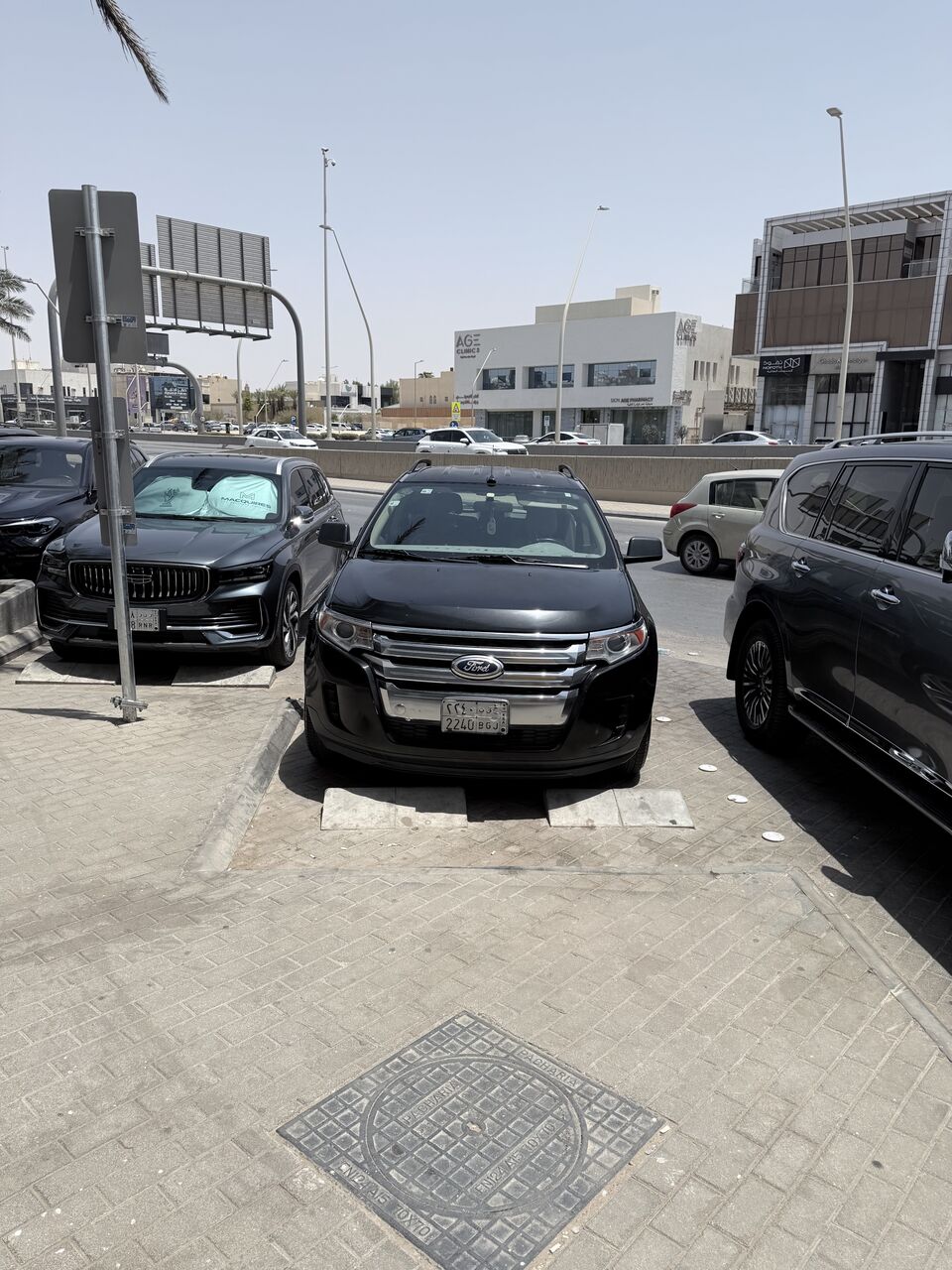 Riyadh, Vehicles, Cars & Trucks , SAR 38000,  Ford Edge,  2013,  Automatic,  207500 KM,